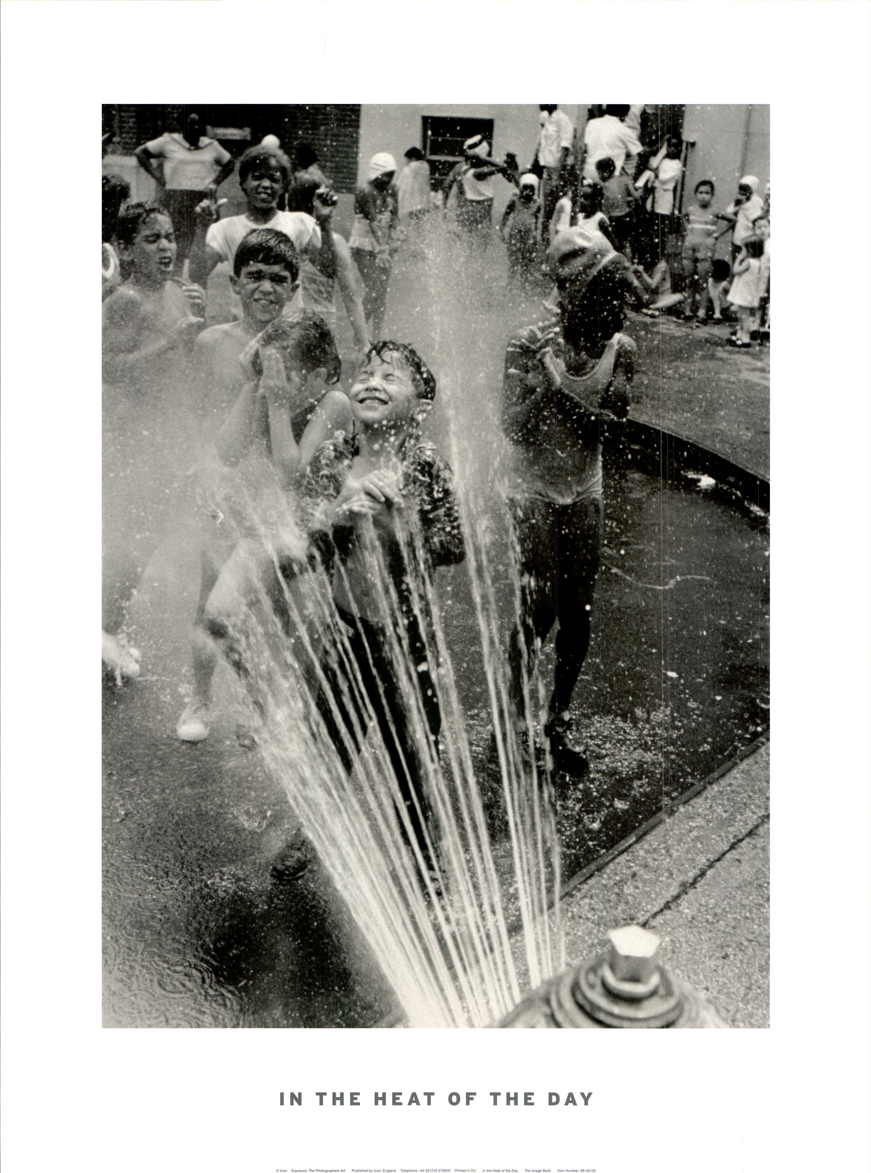 In the Heat of the Day, Chicago 1966 - 24 X 32 Inches (Art Print)