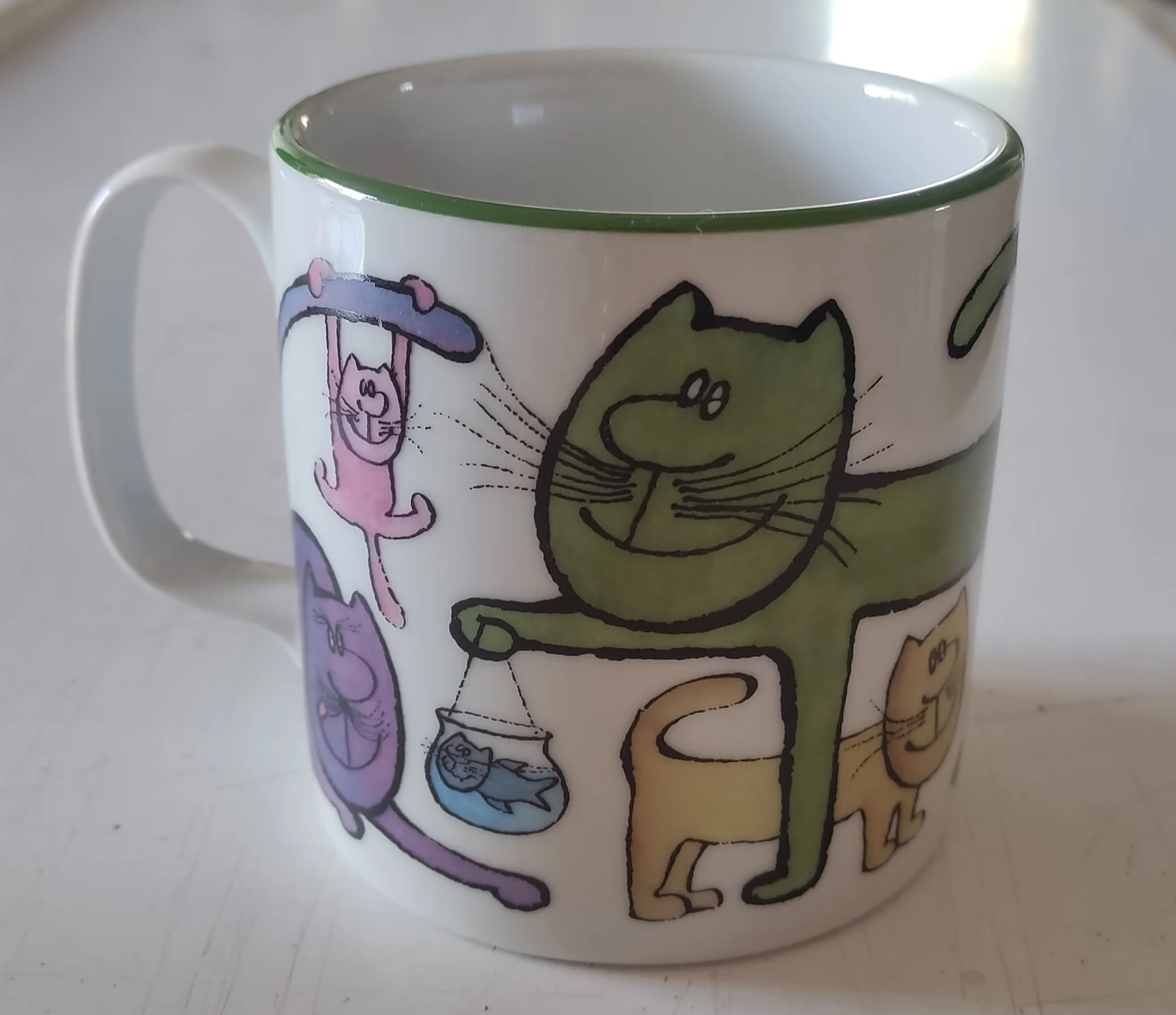 Official 2004 Siné - Frise, 1982 Tea / Coffee Mug